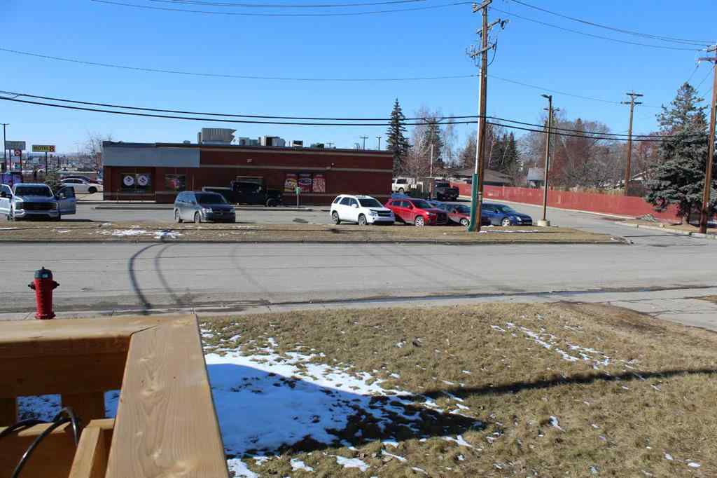 MLS® A2224794 - 4517 55 Ave   in NONE Olds, Commercial