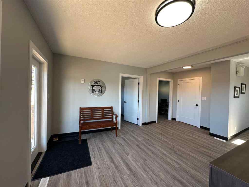 MLS® A2224794 - 4517 55 Ave   in NONE Olds, Commercial