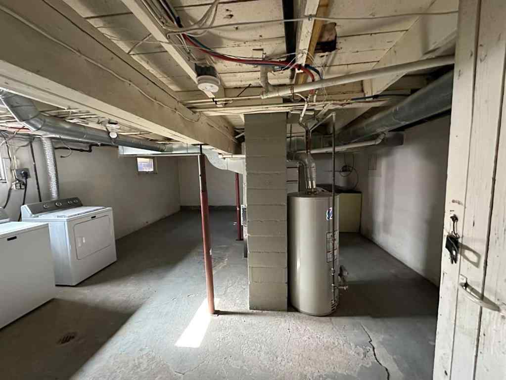 MLS® A2224794 - 4517 55 Ave   in NONE Olds, Commercial