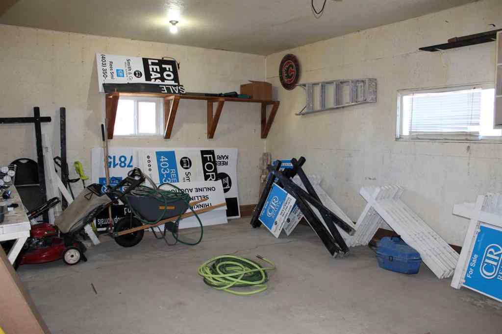 MLS® A2224794 - 4517 55 Ave   in NONE Olds, Commercial