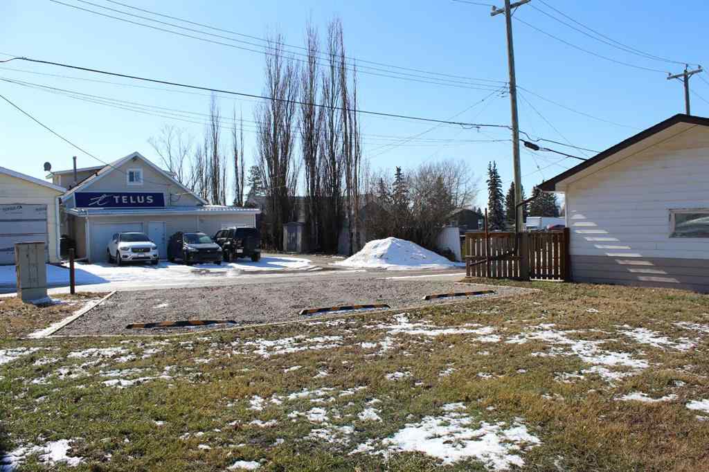 MLS® A2224794 - 4517 55 Ave   in NONE Olds, Commercial