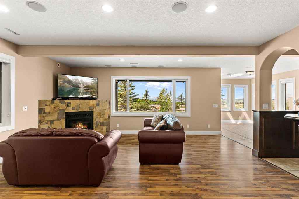 MLS® A2224808 - 40090 Retreat Road  in NONE Rural Rocky View County, Residential