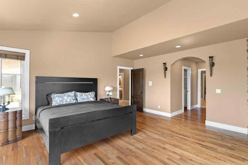 MLS® A2224808 - 40090 Retreat Road  in NONE Rural Rocky View County, Residential