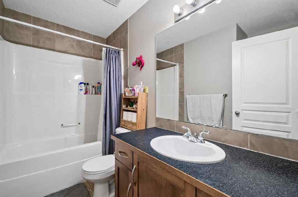 MLS® A2224822 - 83 Cranwell Common SE in Cranston Calgary, Residential