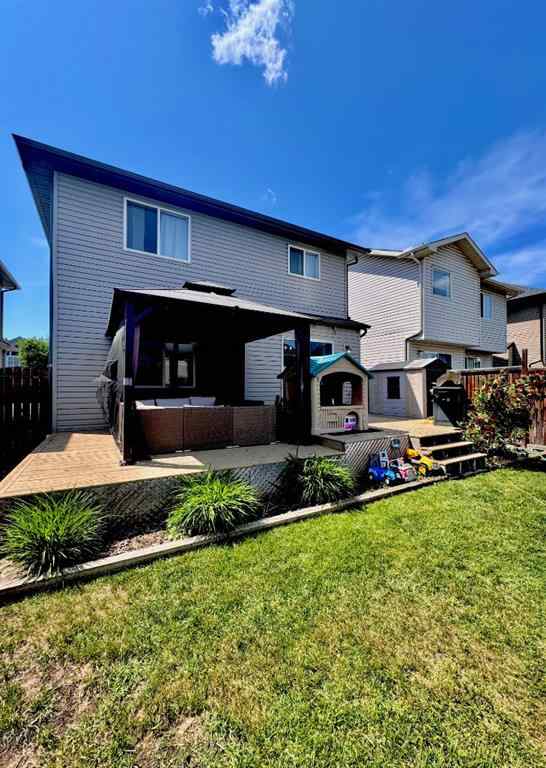 MLS® A2224822 - 83 Cranwell Common SE in Cranston Calgary, Residential