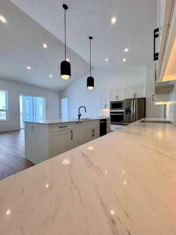 MLS® A2224823 - 61 North Bridges Bay SW in Bridges of Langdon Langdon, Residential