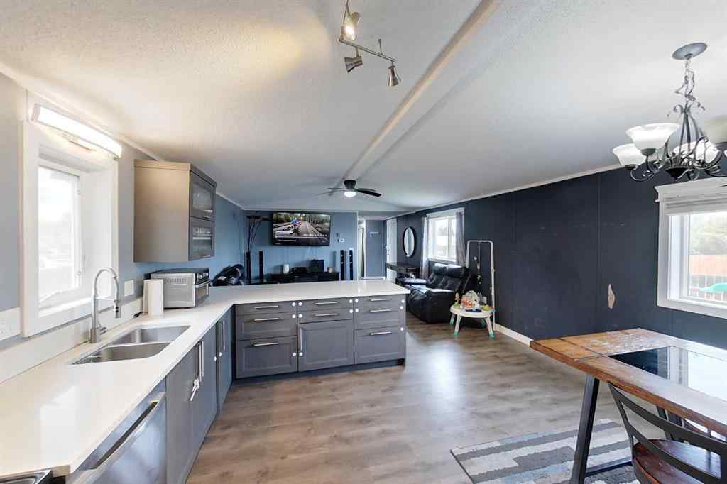MLS® A2224833 - 201 8 Street SW in NONE Slave Lake, Residential