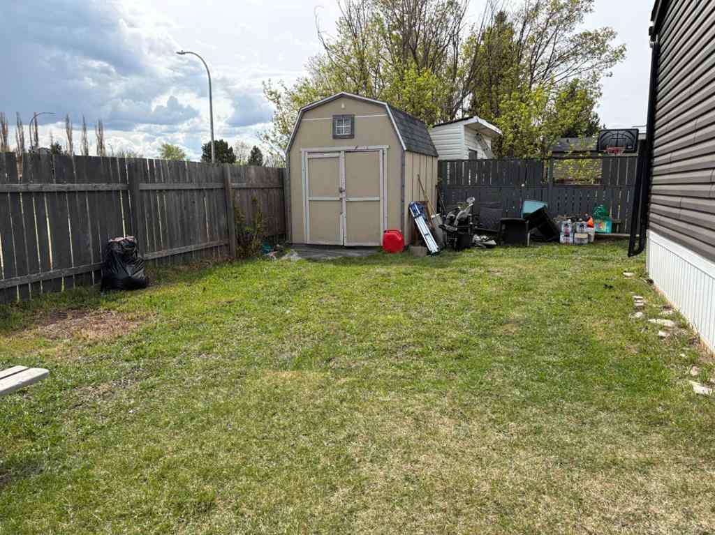 MLS® A2224833 - 201 8 Street SW in NONE Slave Lake, Residential