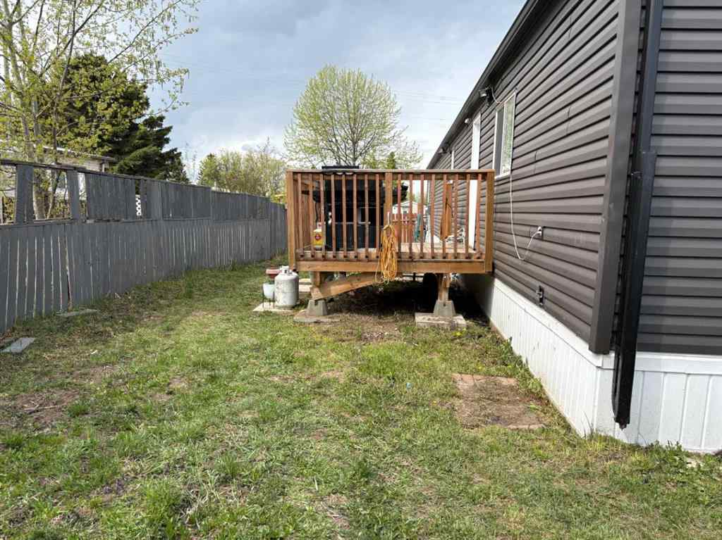 MLS® A2224833 - 201 8 Street SW in NONE Slave Lake, Residential