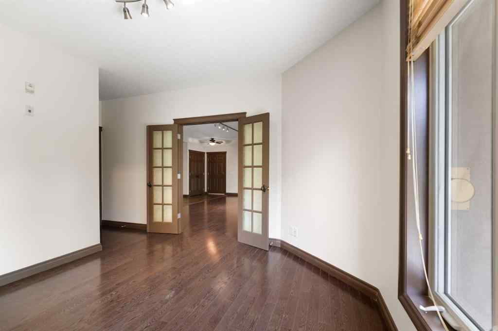 MLS® A2224848 - Unit #2108 24 Hemlock Crescent SW in Spruce Cliff Calgary, Residential