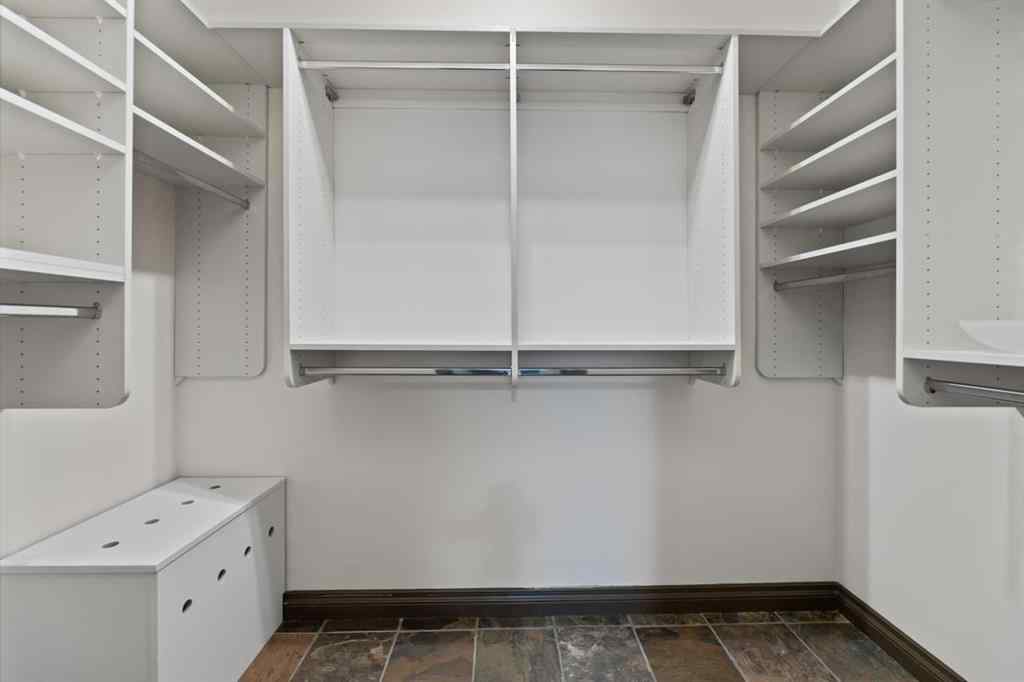 MLS® A2224848 - Unit #2108 24 Hemlock Crescent SW in Spruce Cliff Calgary, Residential