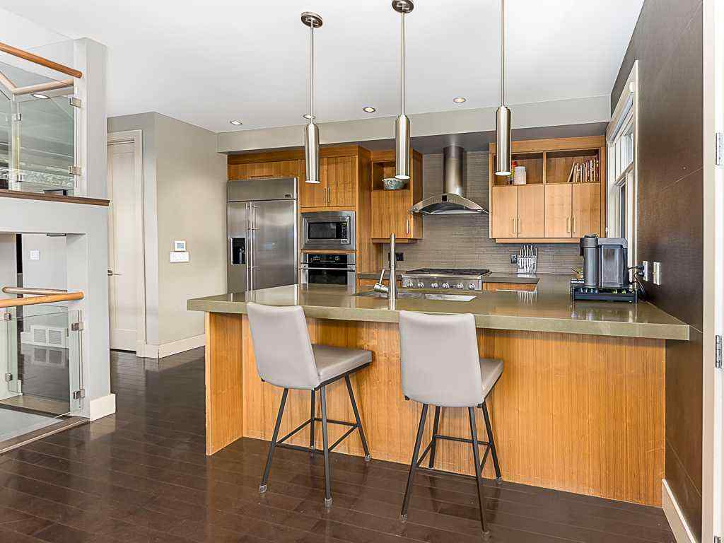 MLS® A2224877 - 2107 23 Avenue SW in Richmond Calgary, Residential