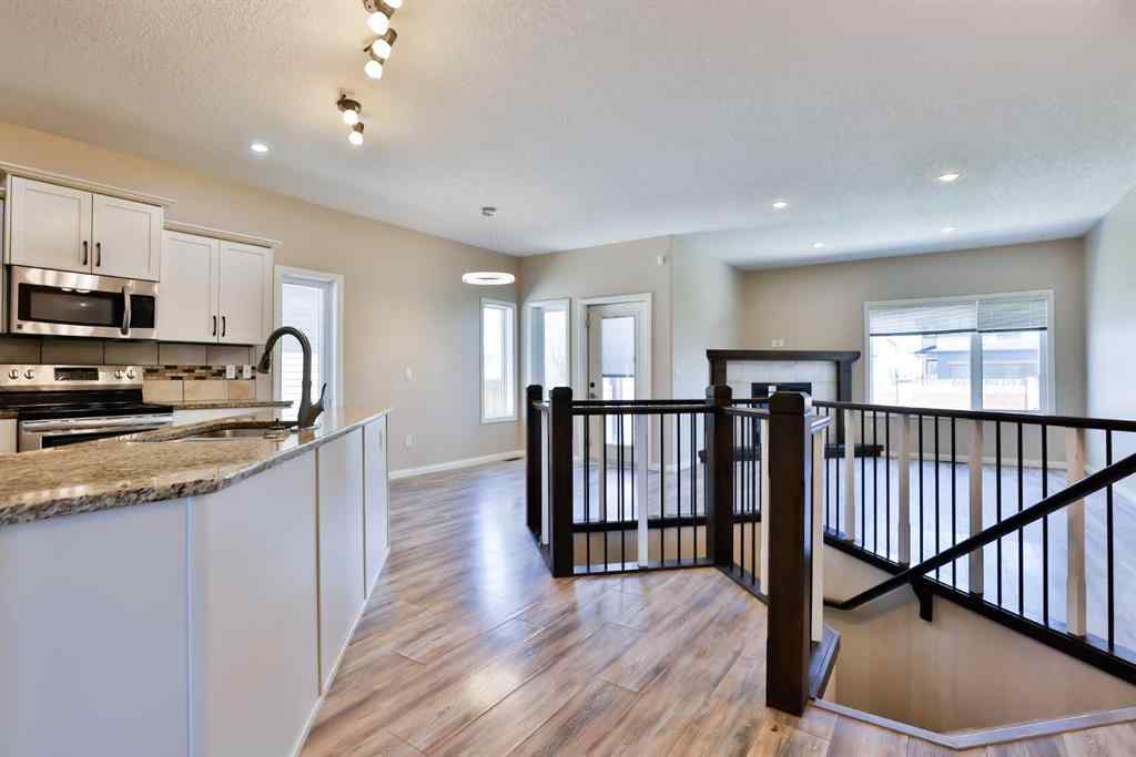 MLS® A2224916 - 247 Gateway Manor S in Fairmont Lethbridge, Residential