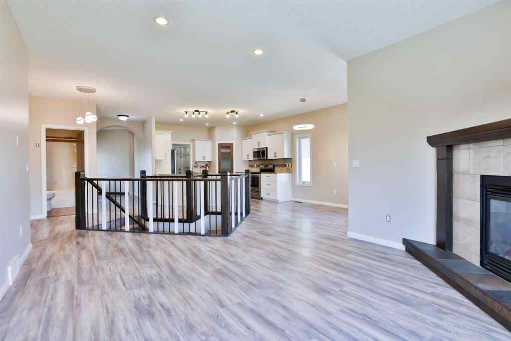 MLS® A2224916 - 247 Gateway Manor S in Fairmont Lethbridge, Residential