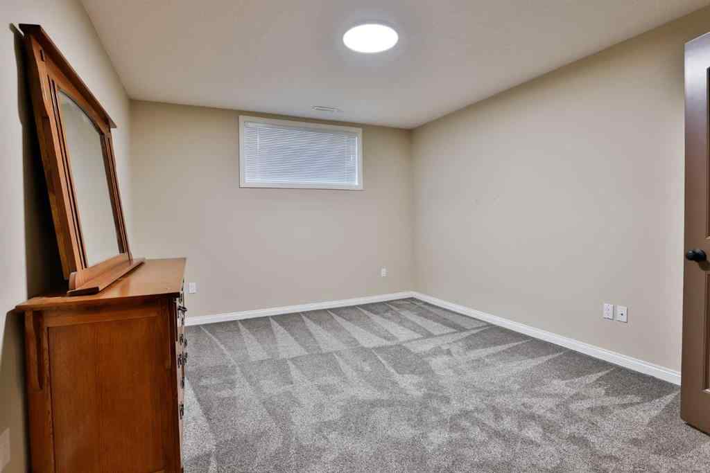 MLS® A2224916 - 247 Gateway Manor S in Fairmont Lethbridge, Residential