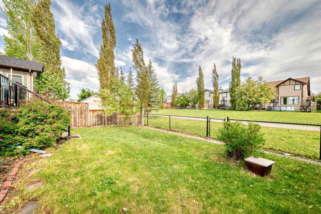 MLS® A2224936 - 174 Brightonstone Landing SE in New Brighton Calgary, Residential