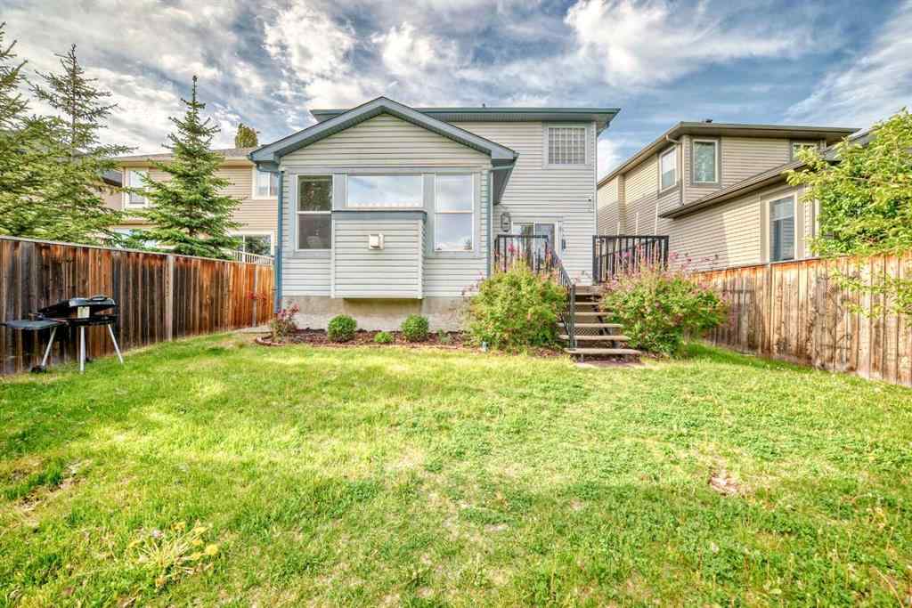 MLS® A2224936 - 174 Brightonstone Landing SE in New Brighton Calgary, Residential