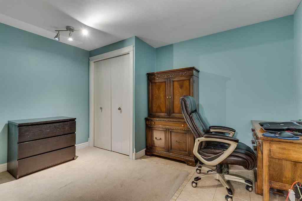 MLS® A2225021 - 24157 Meadow Drive  in Bearspaw_Calg Rural Rocky View County, Residential