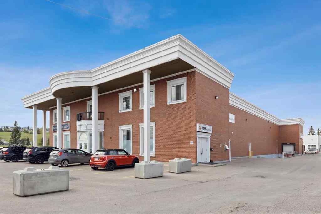 MLS® A2225044 - 67 Glenbrook Place SW in Glenbrook Calgary, Commercial