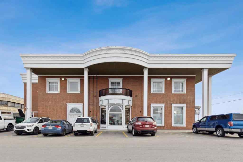 MLS® A2225044 - 67 Glenbrook Place SW in Glenbrook Calgary, Commercial