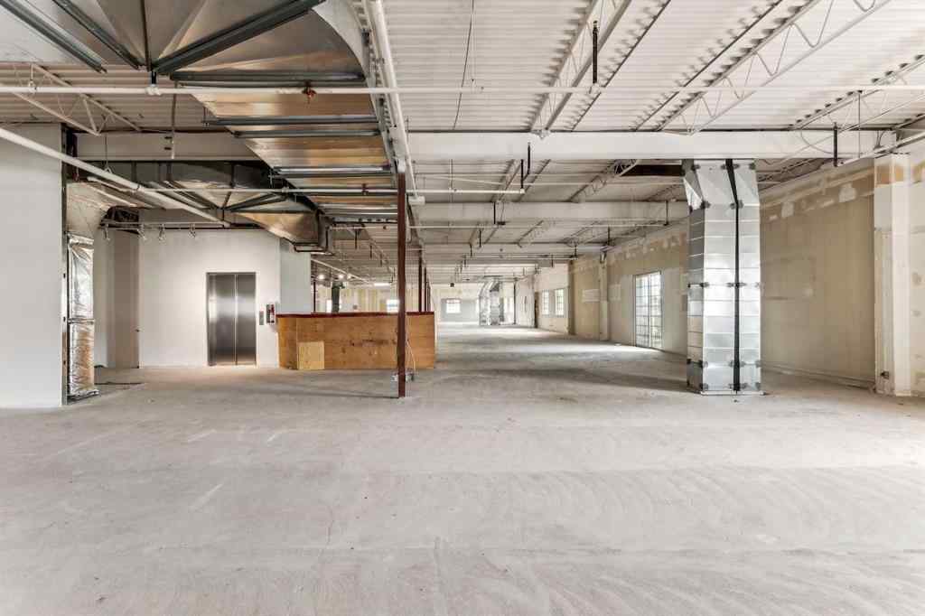 MLS® A2225044 - 67 Glenbrook Place SW in Glenbrook Calgary, Commercial