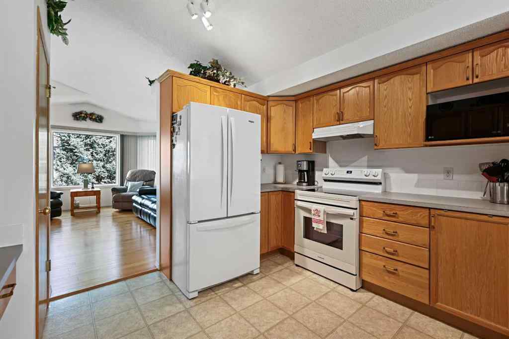 MLS® A2225058 - 272 Saddlemead Road NE in Saddle Ridge Calgary, Residential