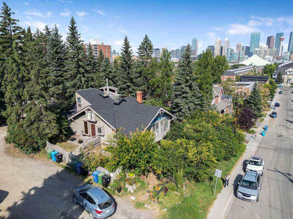 MLS® A2225081 - 2629 Erlton Street SW in Erlton Calgary, Residential
