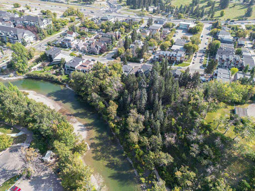 MLS® A2225081 - 2629 Erlton Street SW in Erlton Calgary, Residential