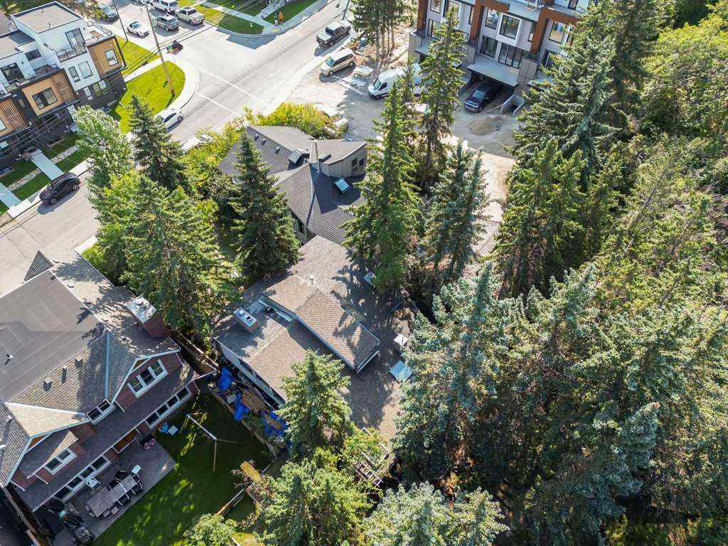 MLS® A2225081 - 2629 Erlton Street SW in Erlton Calgary, Residential