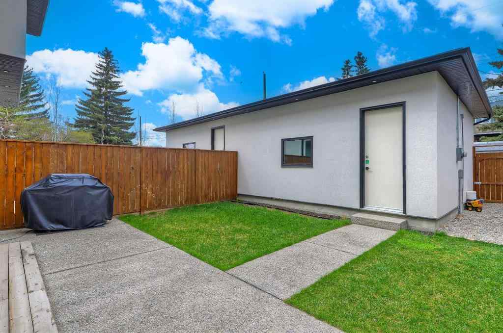 MLS® A2225092 - 3204 Kerrydale Road SW in Killarney/Glengarry Calgary, Residential
