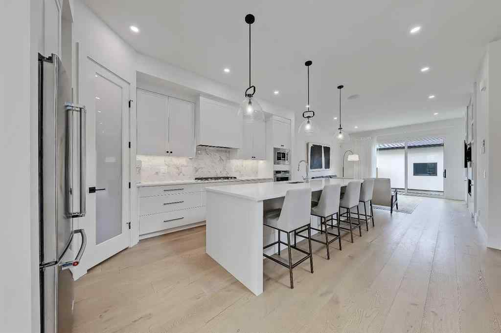 MLS® A2225092 - 3204 Kerrydale Road SW in Killarney/Glengarry Calgary, Residential
