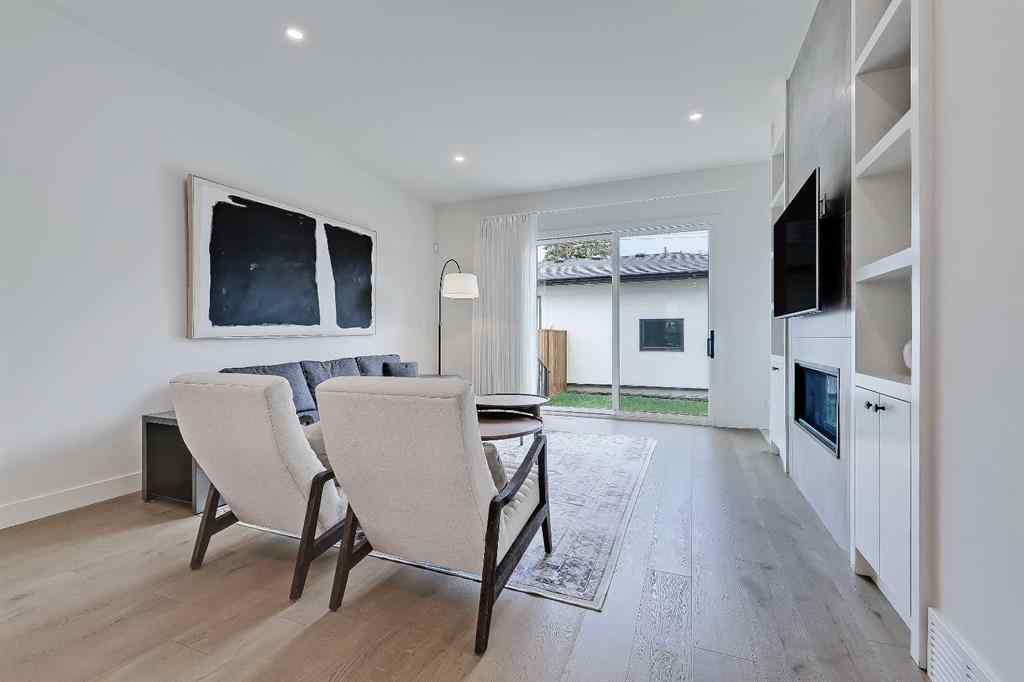 MLS® A2225092 - 3204 Kerrydale Road SW in Killarney/Glengarry Calgary, Residential