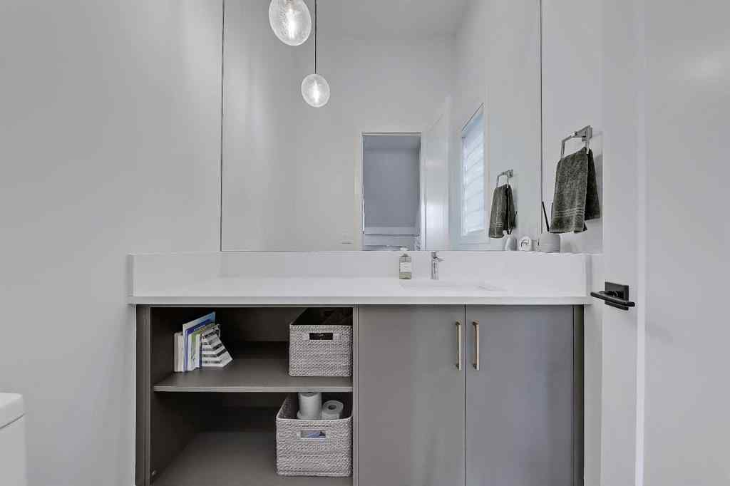 MLS® A2225092 - 3204 Kerrydale Road SW in Killarney/Glengarry Calgary, Residential