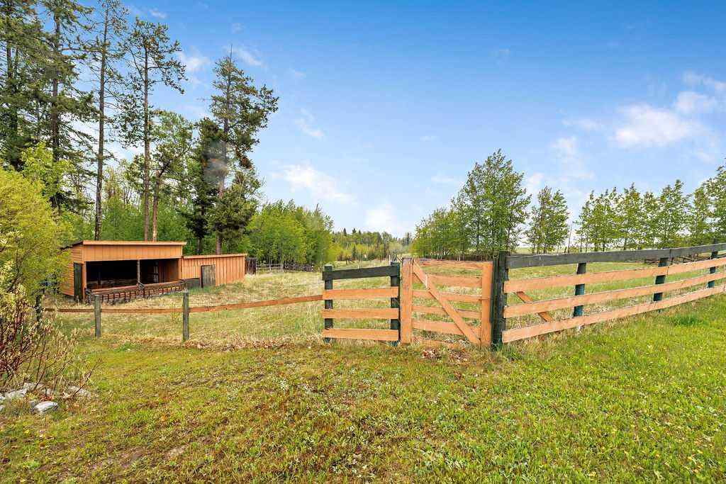 MLS® A2225109 - 33308 Range Road 55   in NONE Sundre, Residential