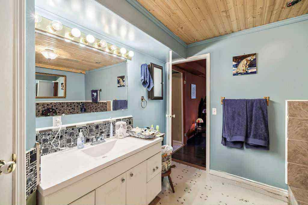 MLS® A2225109 - 33308 Range Road 55   in NONE Sundre, Residential