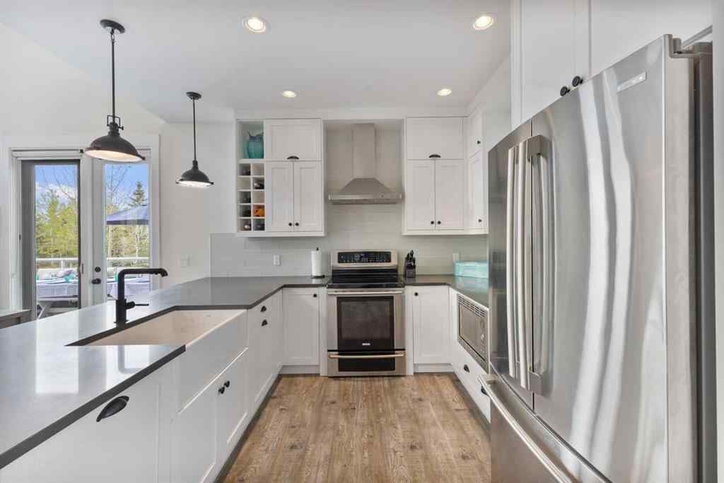 MLS® A2225129 - 332 Cottageclub Way  in Cottage Club at Ghost Lake Rural Rocky View County, Residential