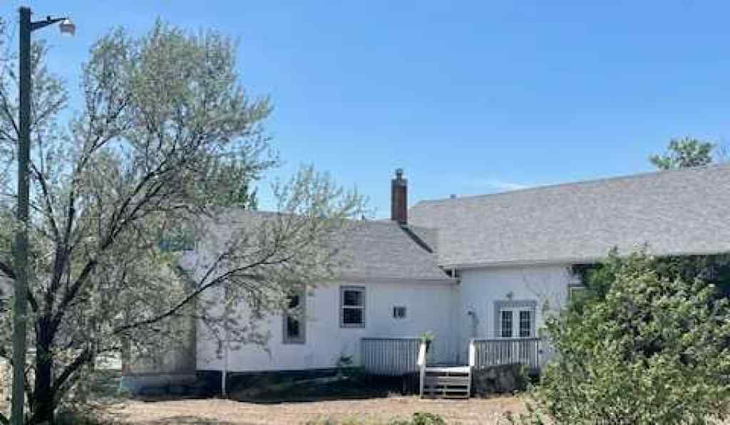 MLS® A2225165 - 114 Clifford Street  in NONE Taber, Commercial