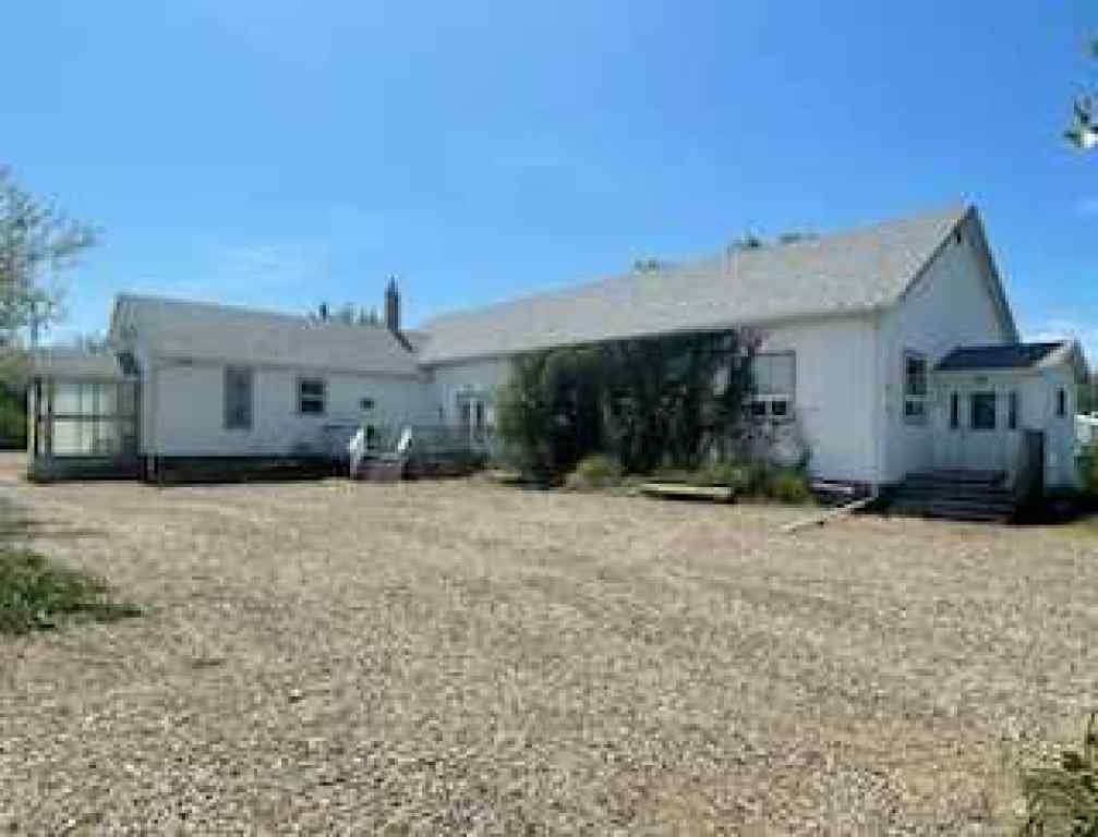 MLS® A2225165 - 114 Clifford Street  in NONE Taber, Commercial