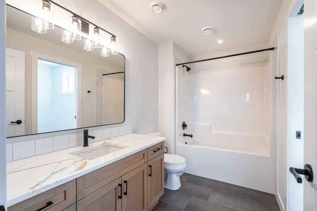 MLS® A2225166 - 6003 13 Street  in Lakeside Lloydminster, Residential