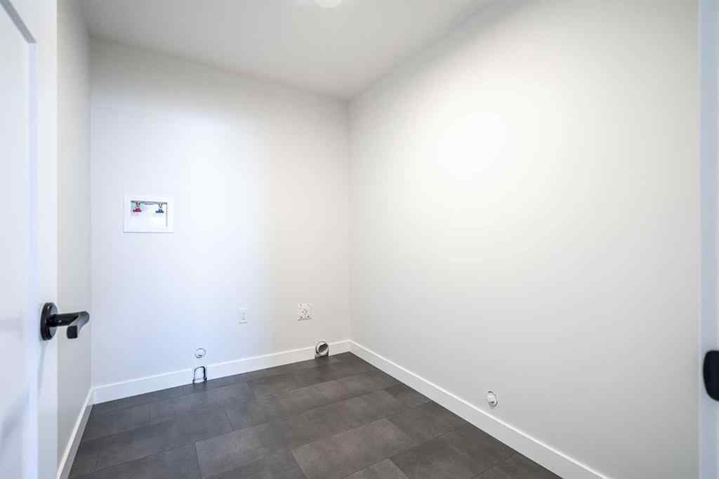 MLS® A2225166 - 6003 13 Street  in Lakeside Lloydminster, Residential