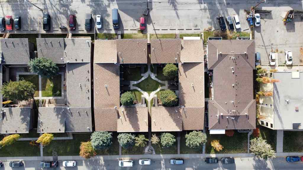 MLS® A2225168 - Unit #1-12 4607 73 Street NW in Bowness Calgary, Commercial