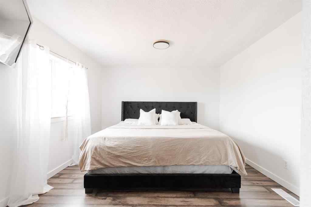 MLS® A2225170 - 184 Gregoire Crescent  in Gregoire Park Fort McMurray, Residential