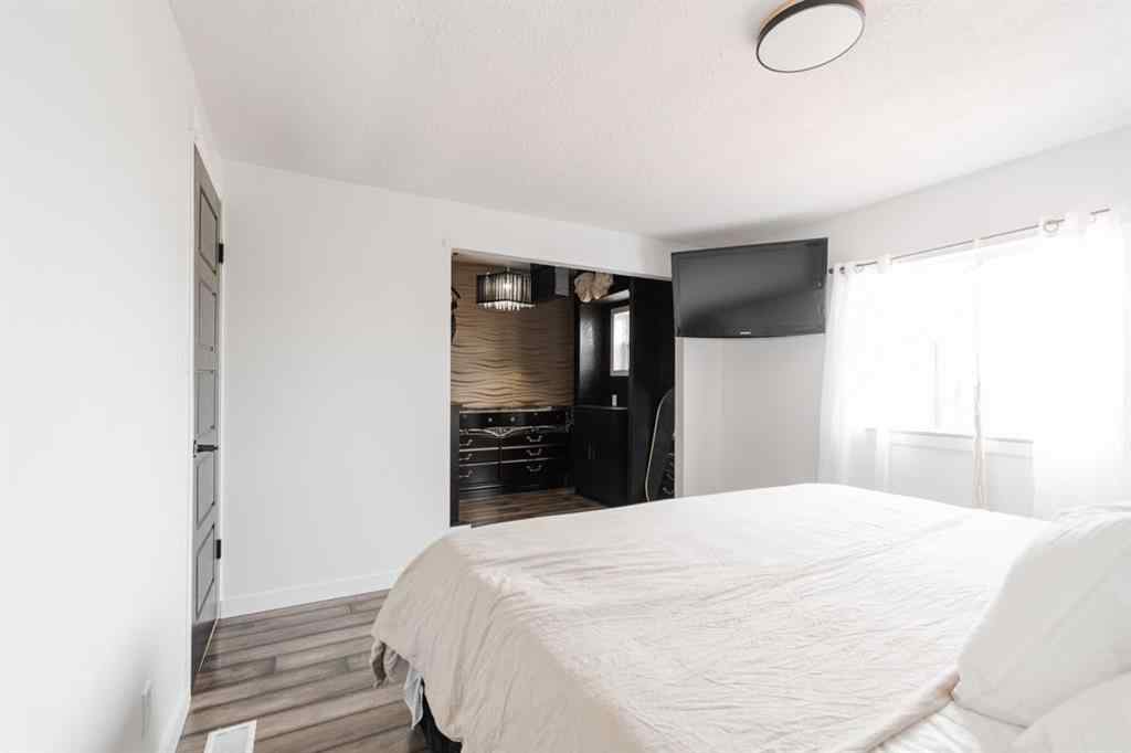 MLS® A2225170 - 184 Gregoire Crescent  in Gregoire Park Fort McMurray, Residential