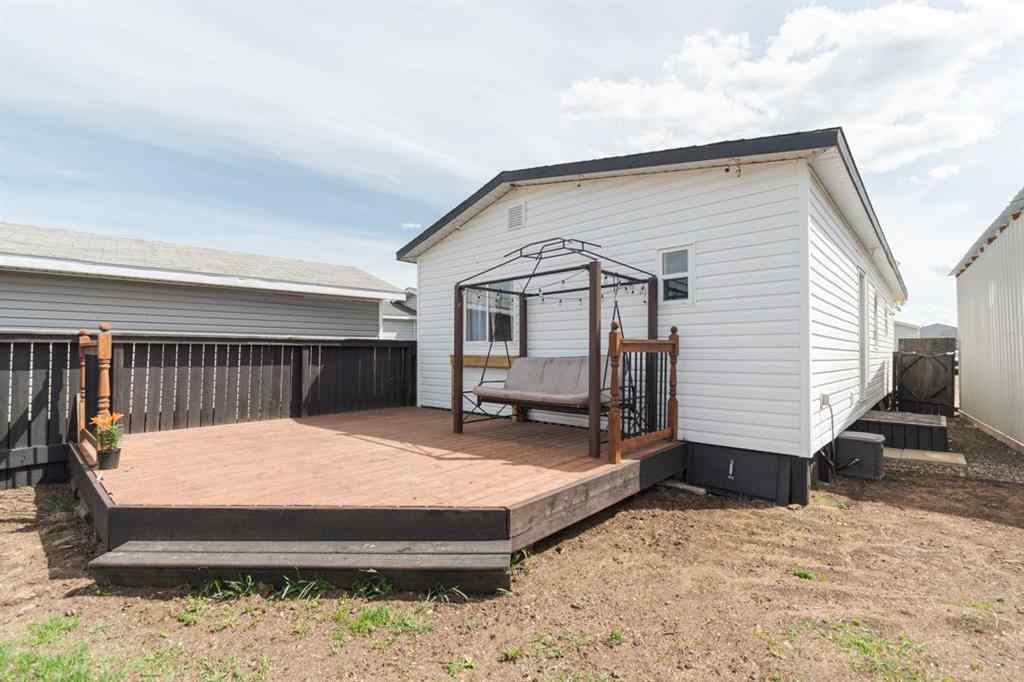 MLS® A2225170 - 184 Gregoire Crescent  in Gregoire Park Fort McMurray, Residential