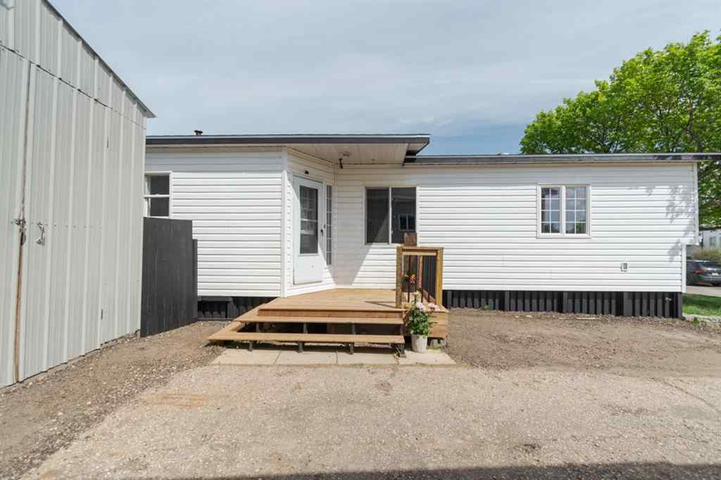 MLS® A2225170 - 184 Gregoire Crescent  in Gregoire Park Fort McMurray, Residential