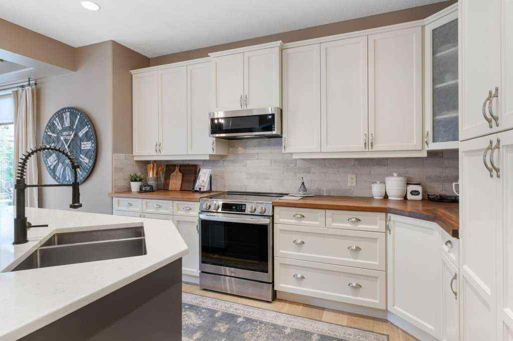 MLS® A2225187 - 84 Panatella Manor NW in Panorama Hills Calgary, Residential