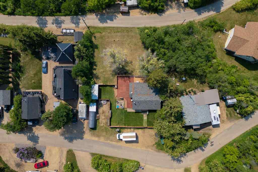 MLS® A2225197 - 211 Red Wing Crescent  in Tillicum Beach Tillicum Beach, Residential