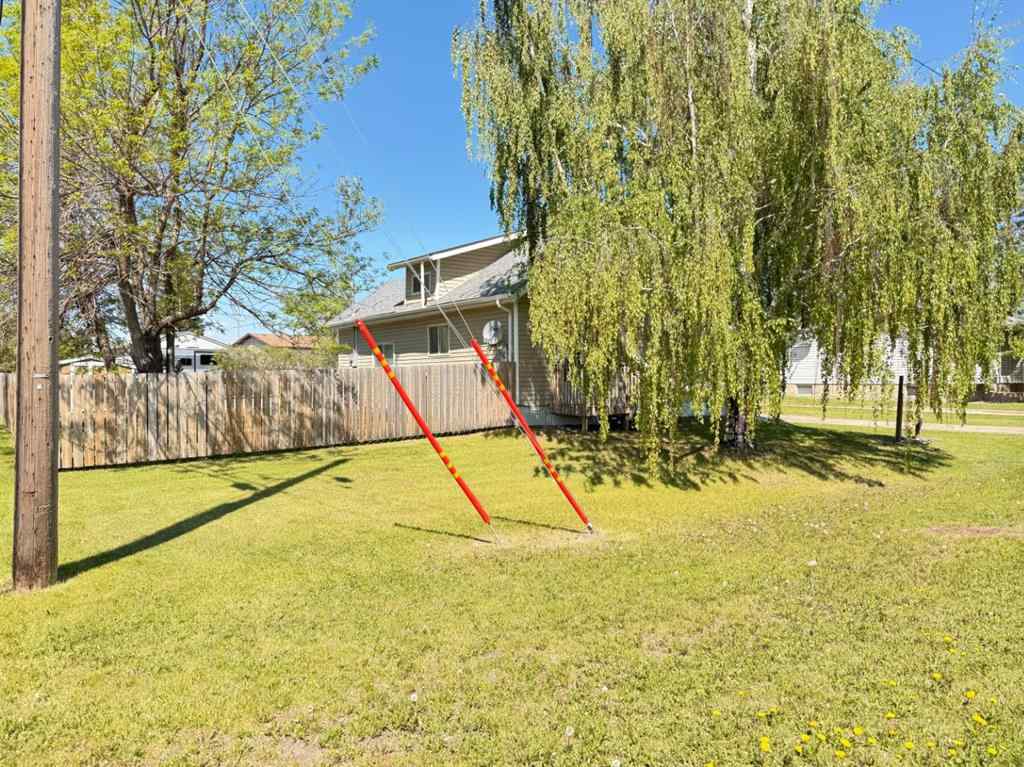 MLS® A2225209 - 402 2 Street W in NONE Maidstone, Residential