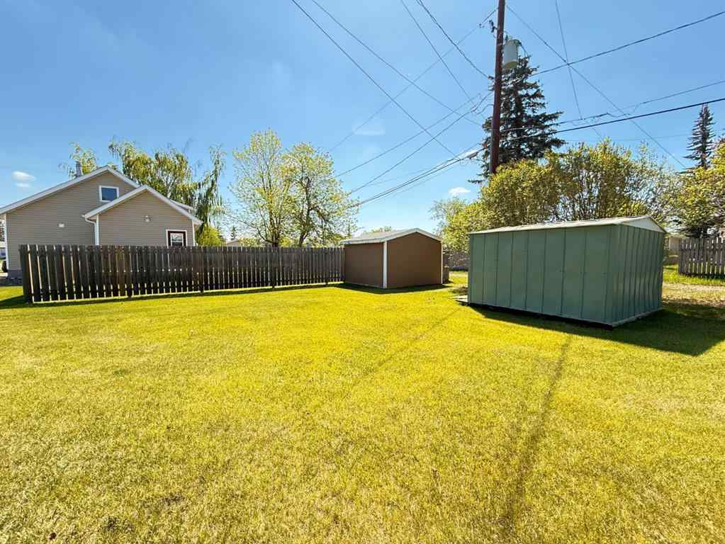 MLS® A2225209 - 402 2 Street W in NONE Maidstone, Residential
