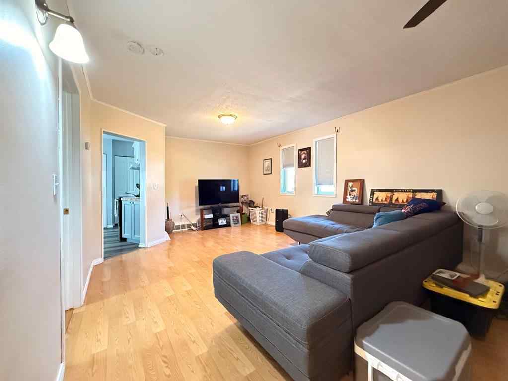 MLS® A2225209 - 402 2 Street W in NONE Maidstone, Residential